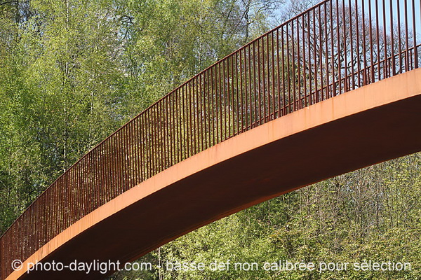 passerelle de Farciennes

Farciennes footbridge